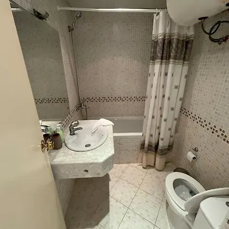 公寓 Charming 1 Bedroom In Sunny