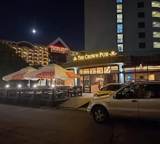 Charming 1 Bedroom In Sunny Apartament *