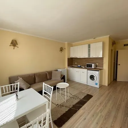 Apartment Charming 1 Bedroom In Sunny *