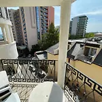 Charming 1 Bedroom In Sunny * ساني بيتش